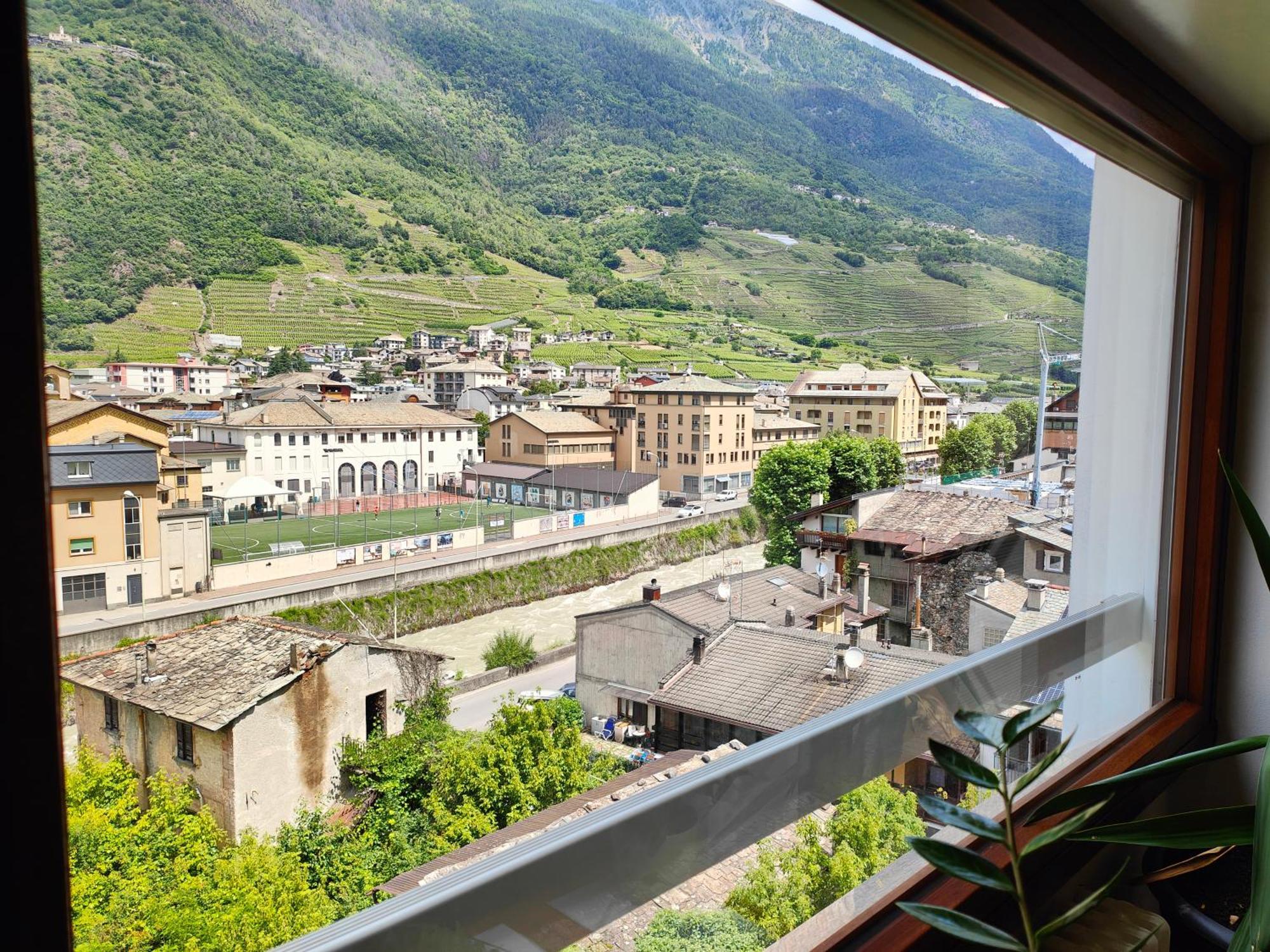 Alfiume B Apartman Tirano Kültér fotó