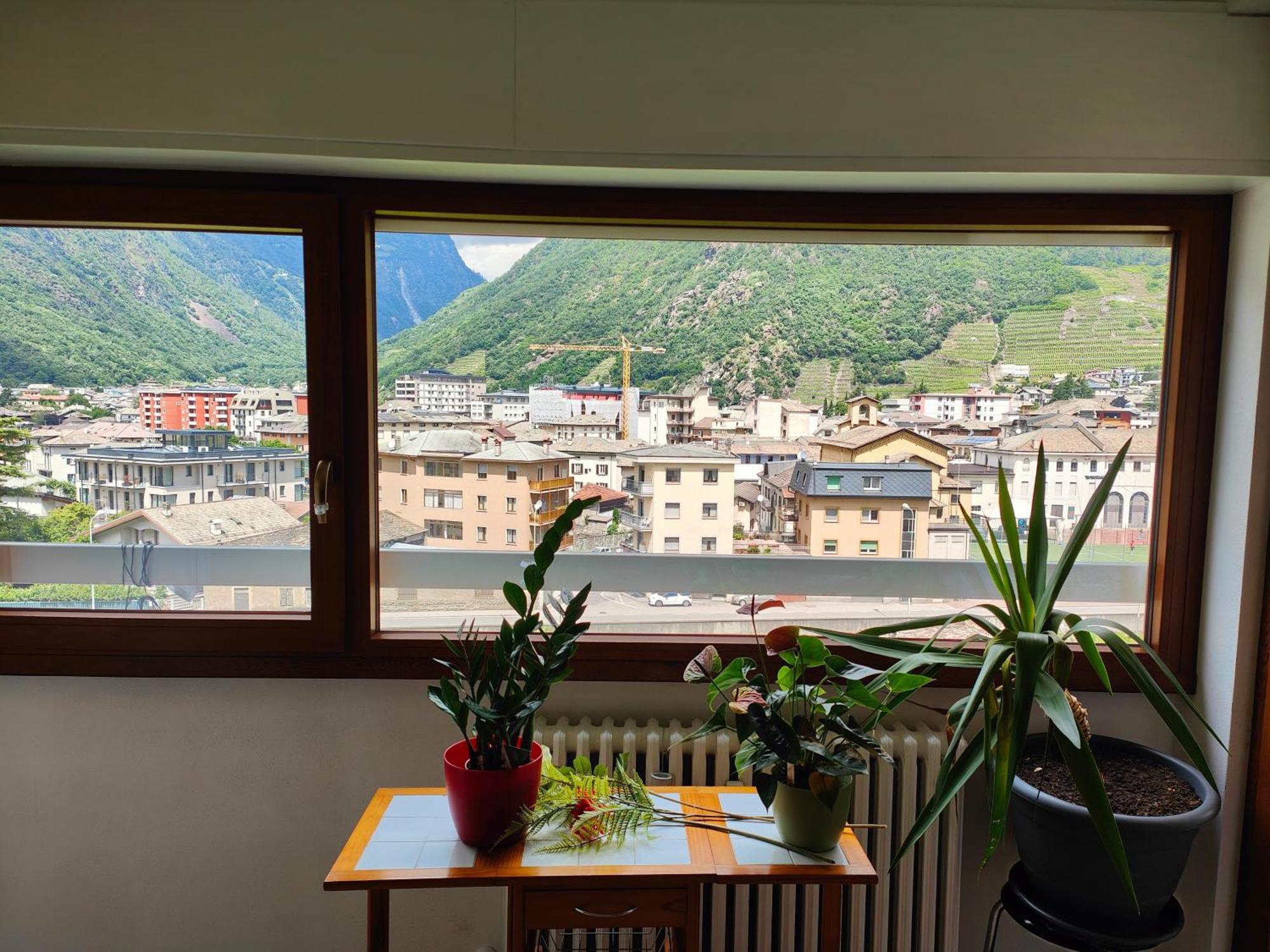 Alfiume B Apartman Tirano Kültér fotó